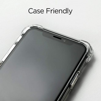 Juodas apsauginis grūdintas stiklas Apple Iphone 11 telefonui "Spigen Glass Fc"