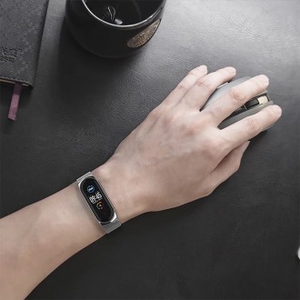Juoda apyrankė "Tech-Protect Stainless" laikrodžiui Xiaomi Mi Smart Band 7