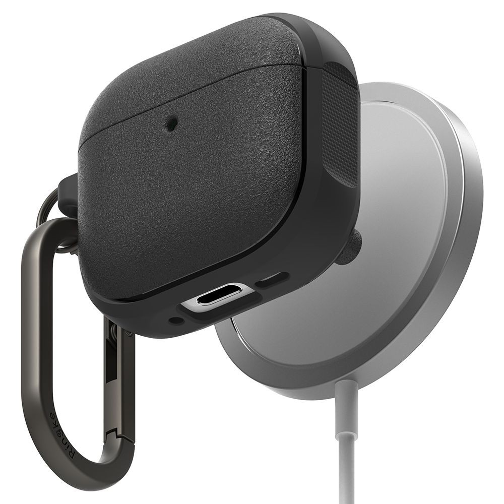 Juodas ausinių dėklas "Ringke Onyx Magnetic Magsafe" skirtas  Apple Airpods 4